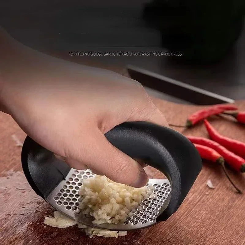 Stainless Steel Garlic Press Crusher Manual Garlic Mincer Chopping Garlic Tool